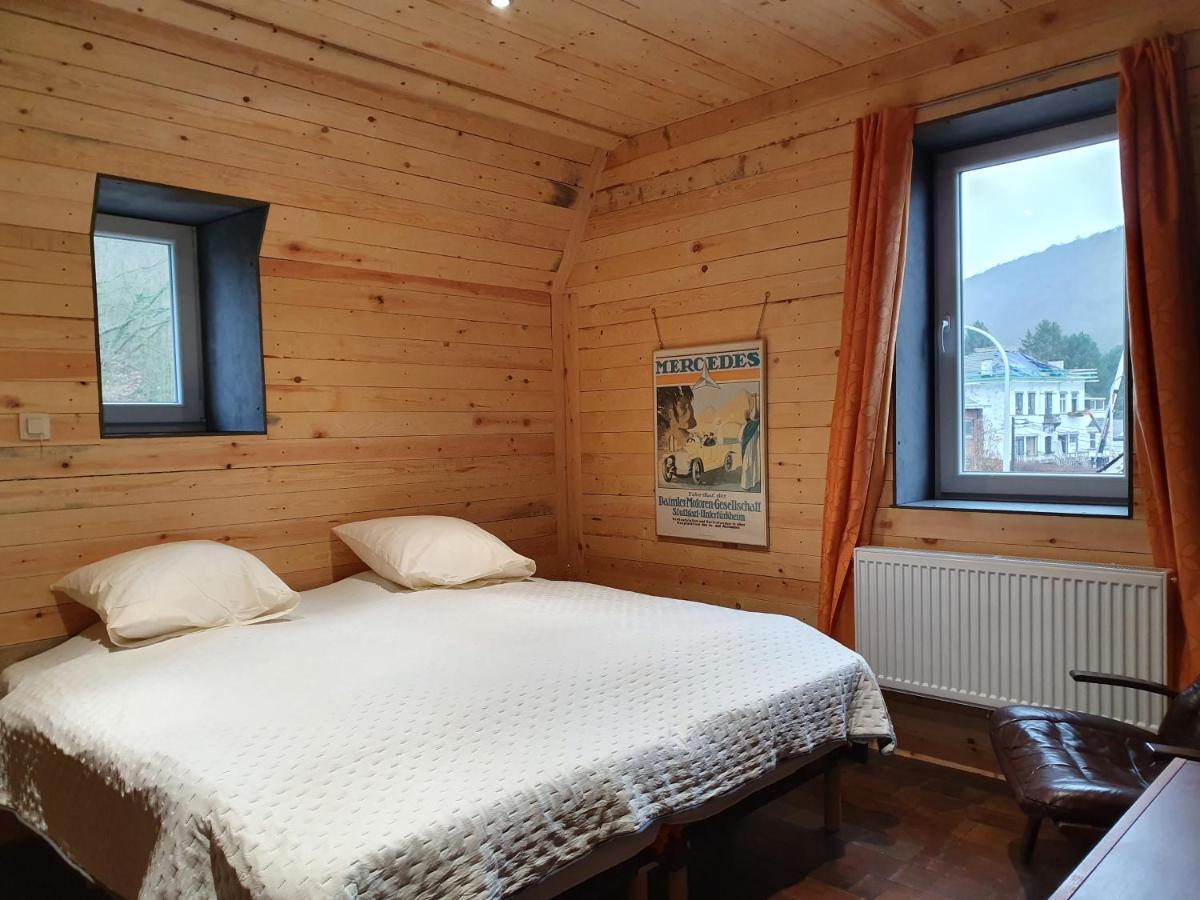 Apartament Vue Sur Meuse Profondeville Zewnętrze zdjęcie