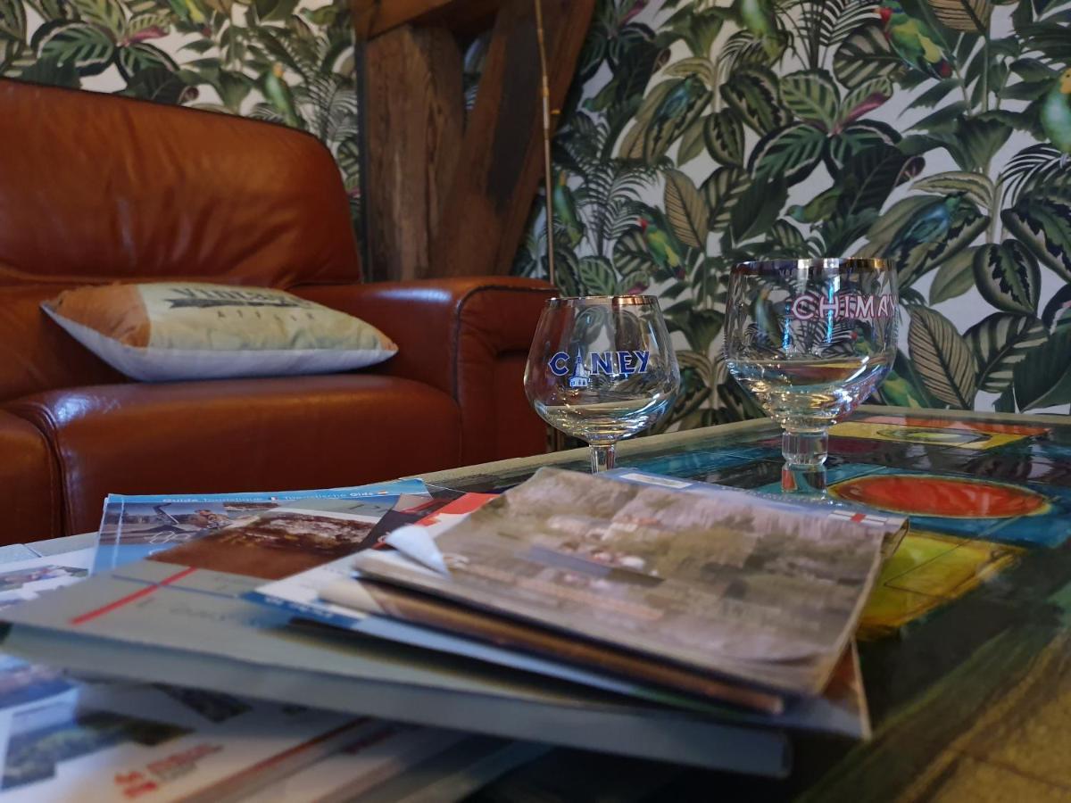 Apartament Vue Sur Meuse Profondeville Zewnętrze zdjęcie